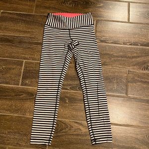 Lululemon wunder unders